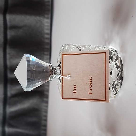NWT. 3 Pieces of Clear Solid Decorative Look Bottles. - Picture 3 of 11